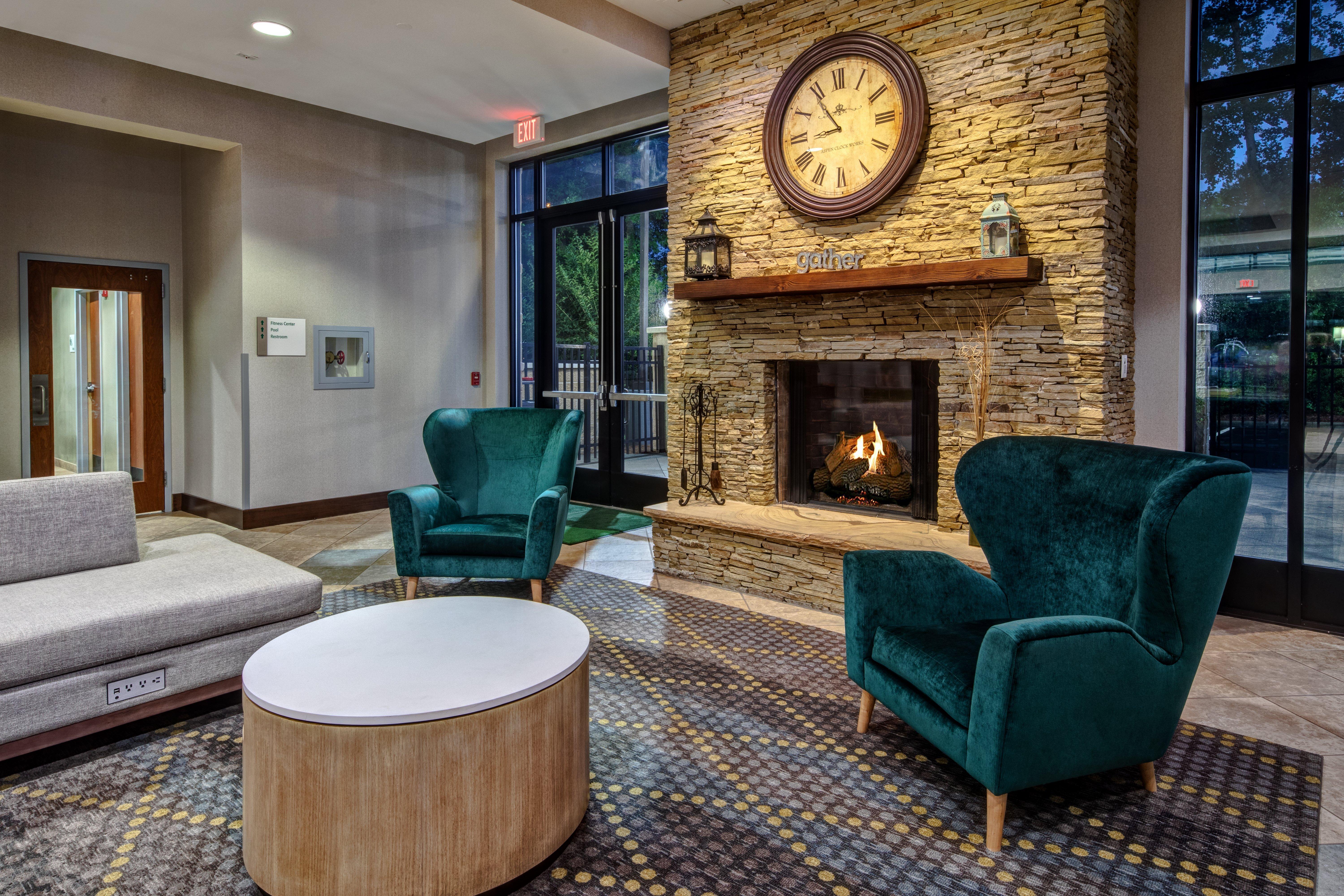 Holiday Inn Rocky Mount I-95 @ Us 64 By Ihg Bagian luar foto
