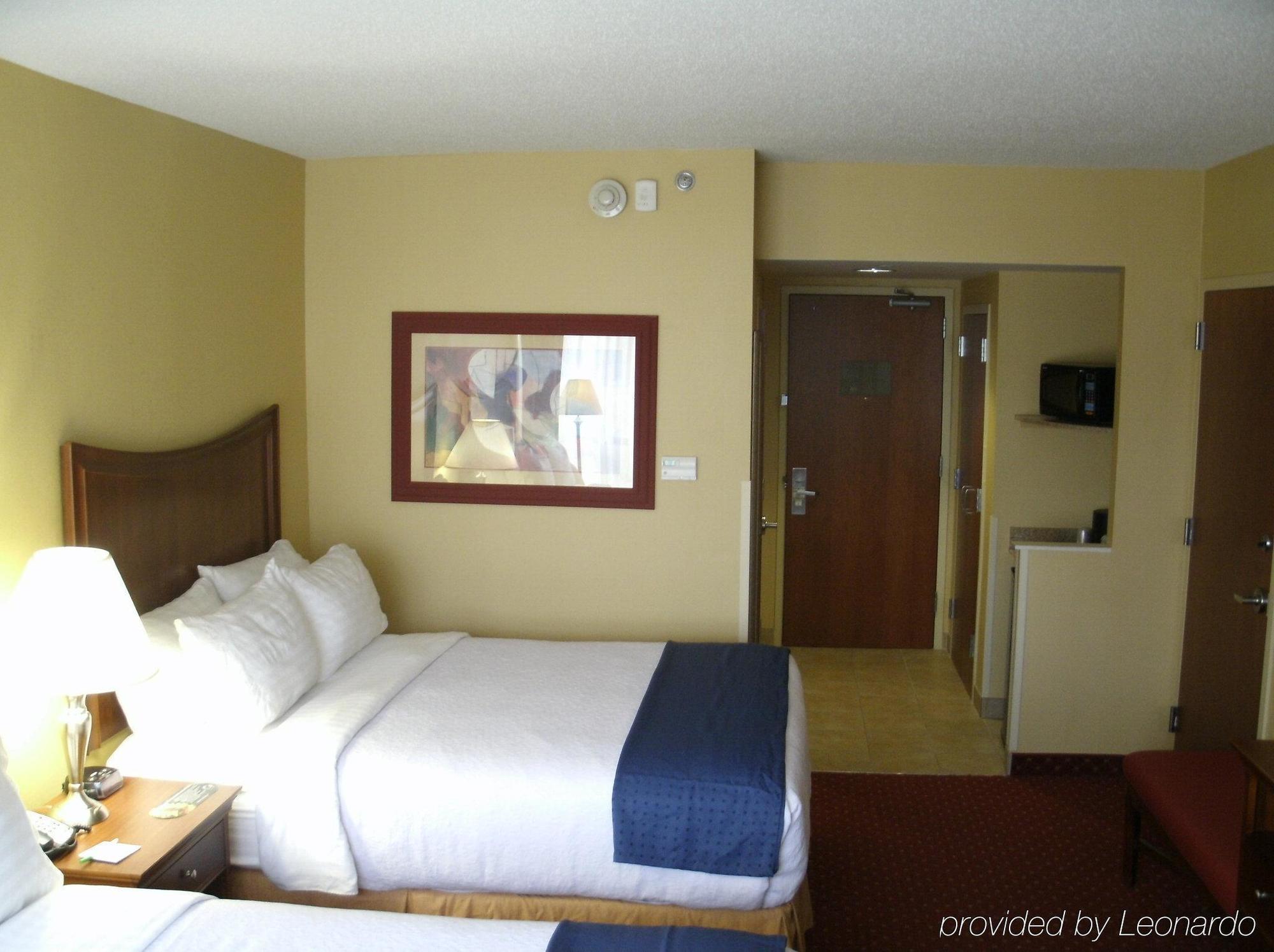 Holiday Inn Rocky Mount I-95 @ Us 64 By Ihg Bagian luar foto
