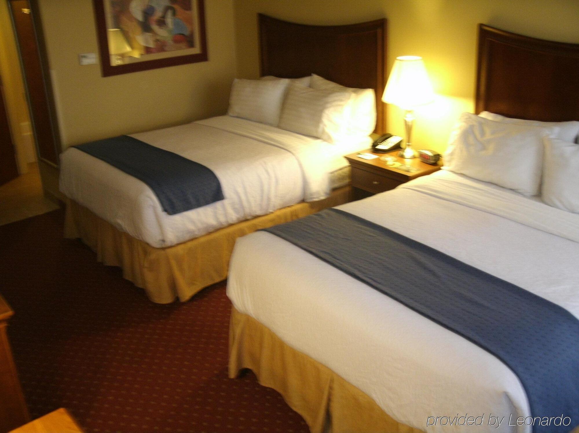 Holiday Inn Rocky Mount I-95 @ Us 64 By Ihg Bagian luar foto